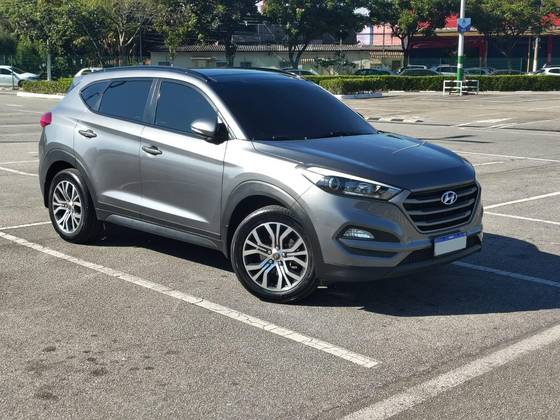 HYUNDAI TUCSON 1.6 16V T-GDI GASOLINA GLS ECOSHIFT HYUNDAI TUCSON 1.6 16V T-GDI GASOLINA GLS ECOSHIFT